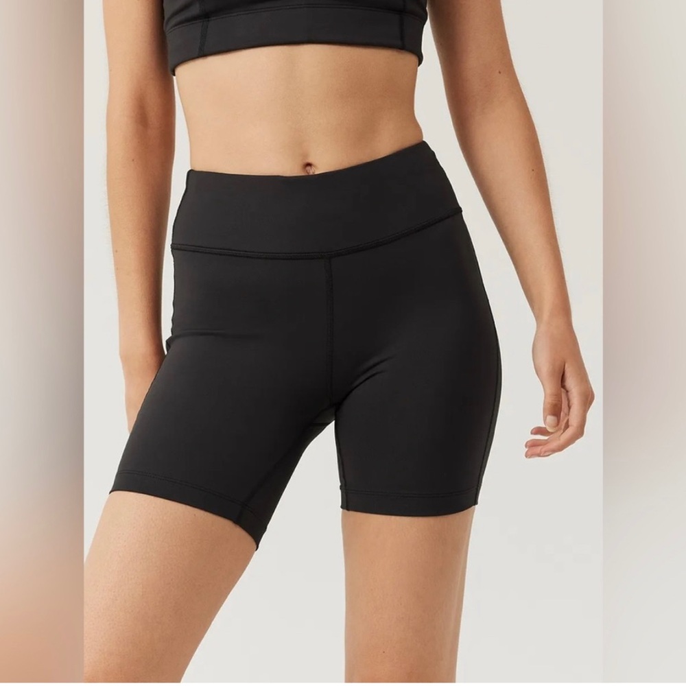 Outdoor Voices Biker Shorts